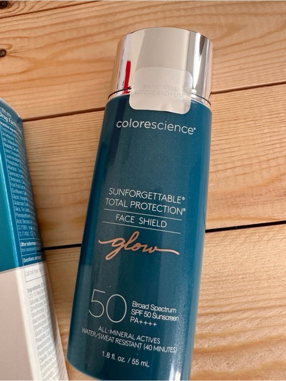Colorescience Glow Total Protection Face Shield SPF 50 - Picture 2 of 9